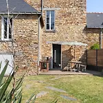 Nyaraló Eco-gite La Charmante Des Vallons-de-l'Erdre