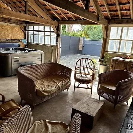 Eco-gite La Charmante Des Vallons-de-l'Erdre