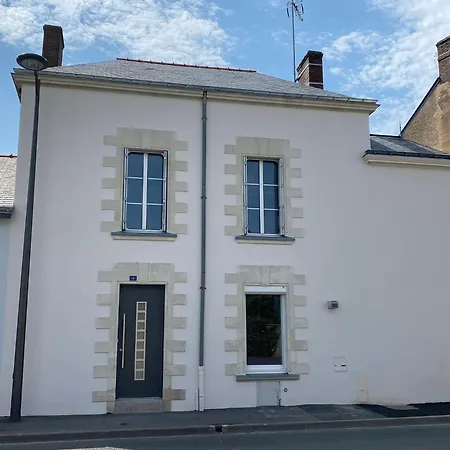 بيت للعطل Eco-gite La Charmante Des *