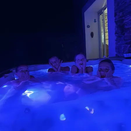 Eco-gite La Charmante Des بيت للعطل *